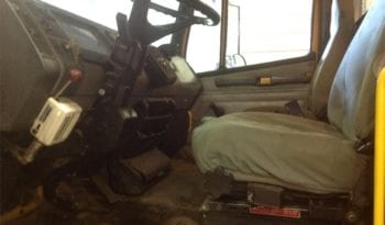 #205 2002 Frieghtliner FL80 full